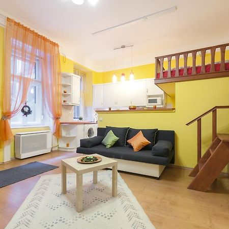 Vicky Apartman Hotel Budapest Eksteriør billede